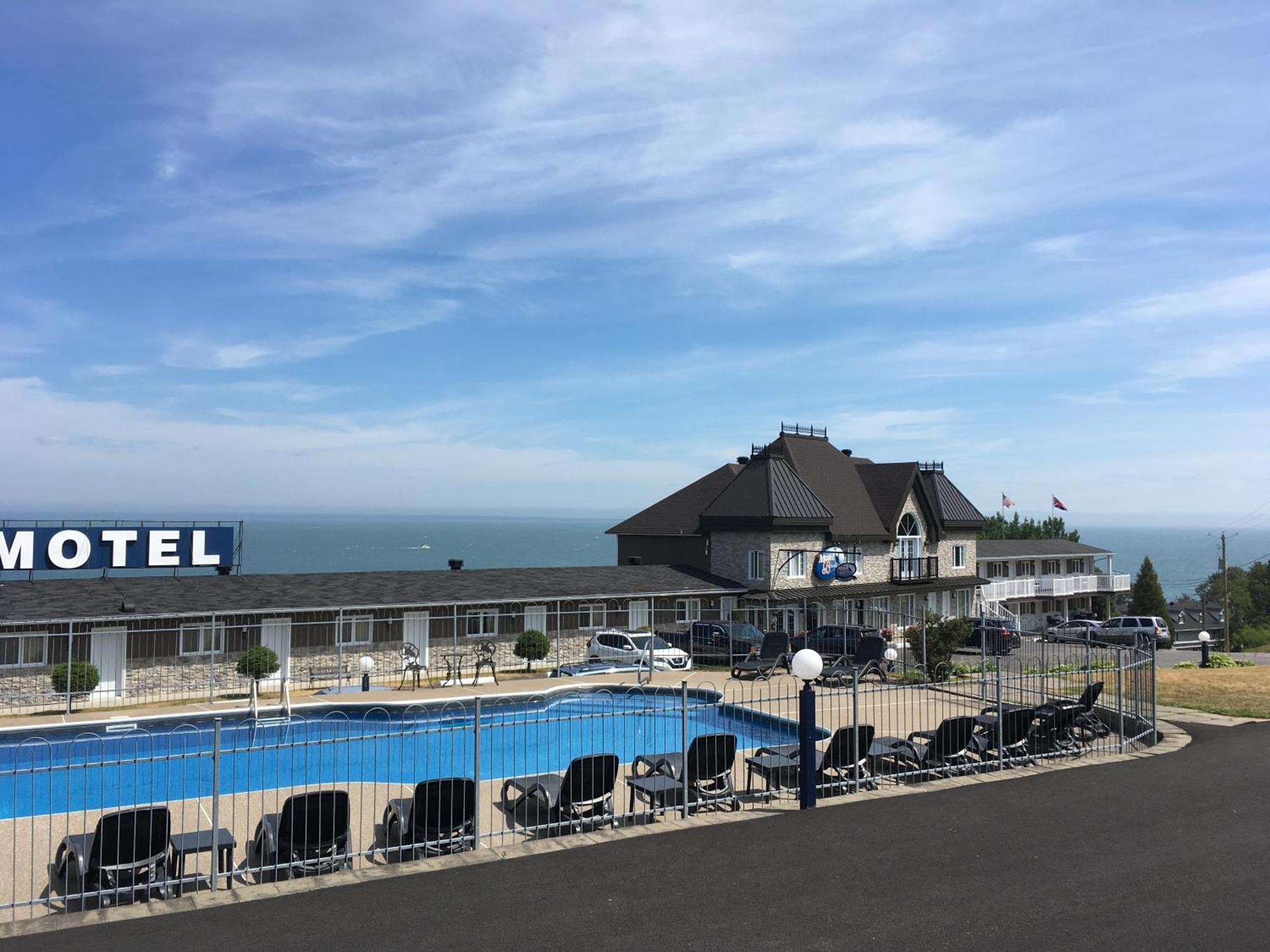 Motel Vue Belvedere Saint-Siméon Exteriör bild