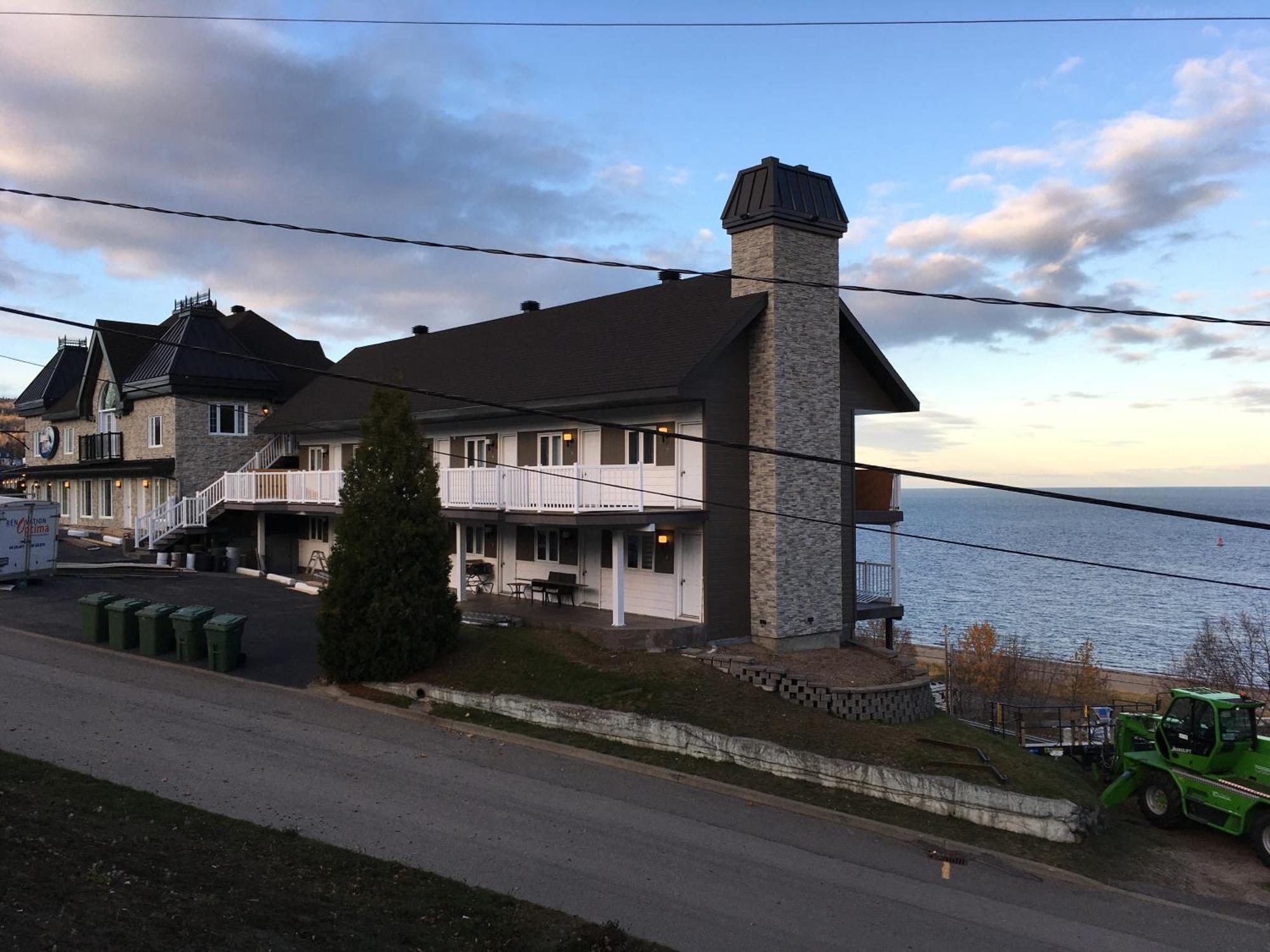 Motel Vue Belvedere Saint-Siméon Exteriör bild